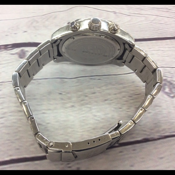 Invicta Watch - Picture 2 of 3